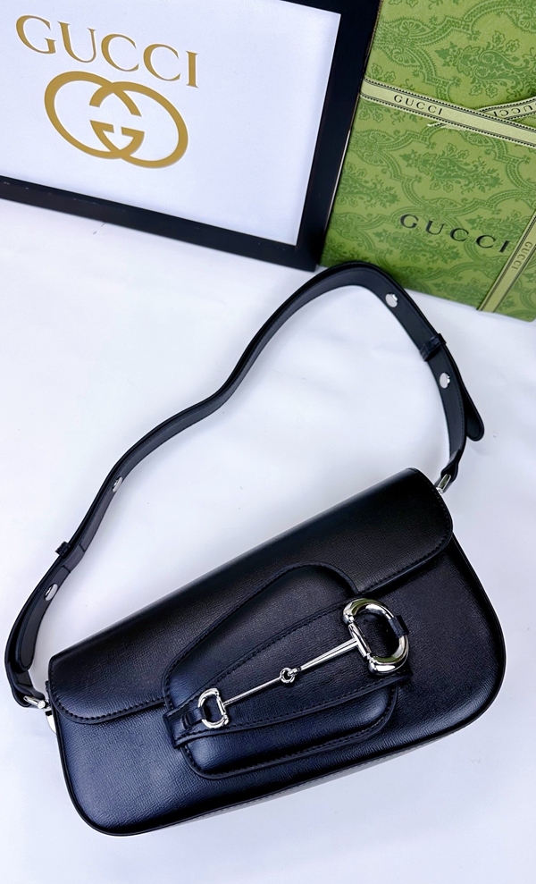 激安グッチバッグコピー角部分ディテール